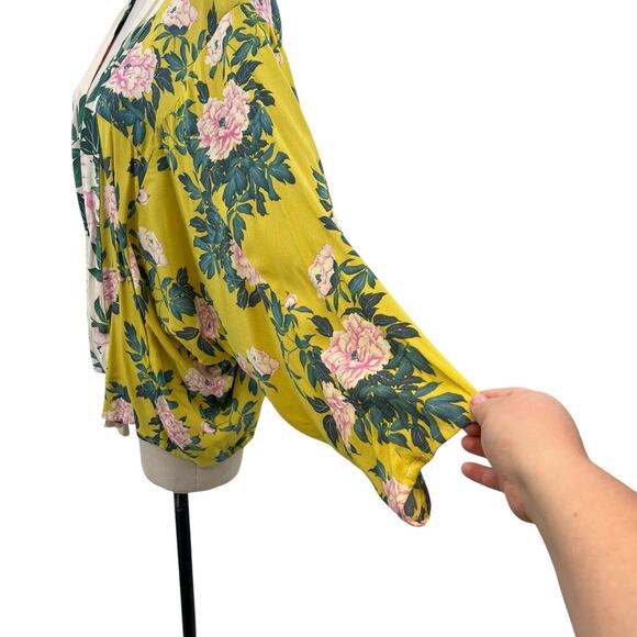 Anthropologie Elma Kimono Top Open Front Rose Floral Print Yellow One Size - Picture 7 of 13
